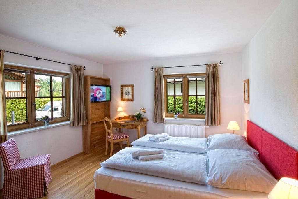 Landhaus Kitzhorn Kitzbühel Kamer foto
